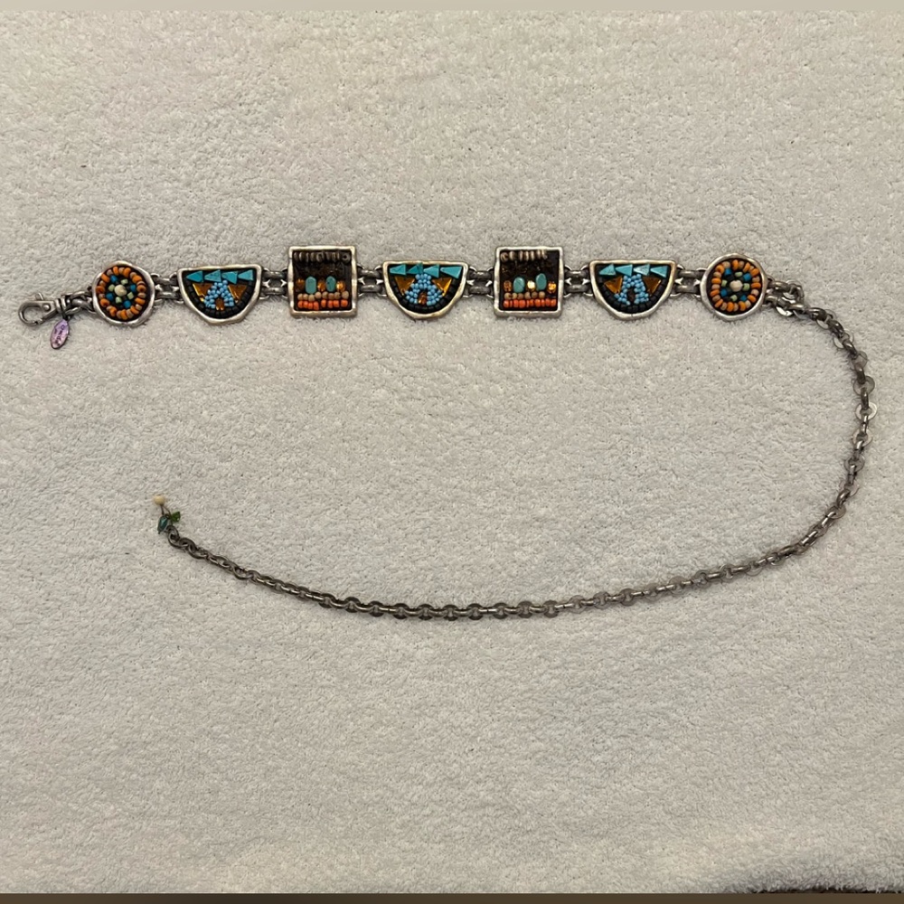 Chicos southwestern vibe silver and stones belt